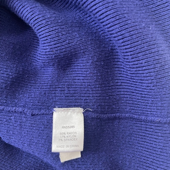 Express Knit Turtleneck Short-Sleeve with Buttons size XS Women's - Picture 10 of 13